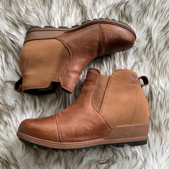 Sorel Joan of arctic wedge Chelsea boots - Picture 5 of 10